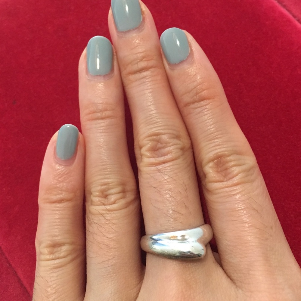 * Tiffany & Co. * Sterling Silver 925 Ring (5.5)